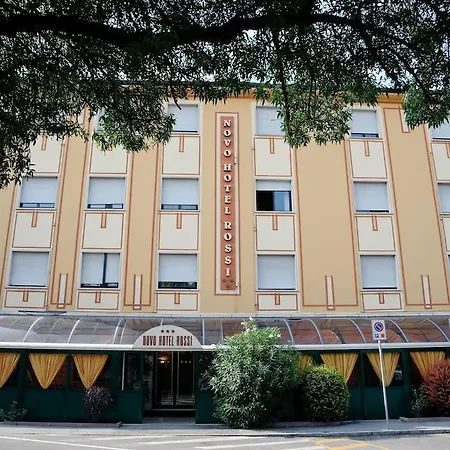 Hotel Novo Rossi 3*