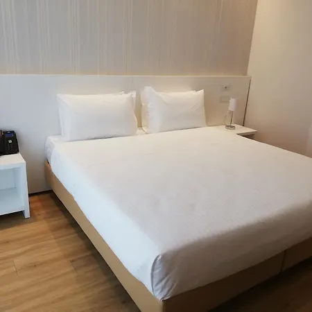 Novo Rossi Hotel 3*