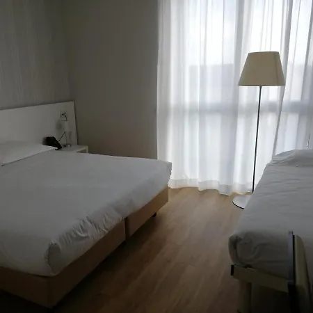 Novo Rossi 3*