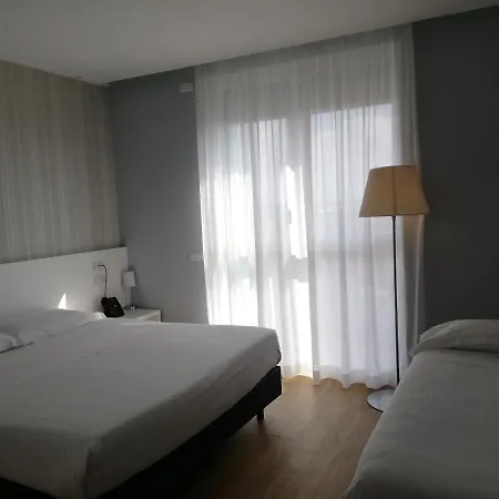 Hotel Novo Rossi 3*