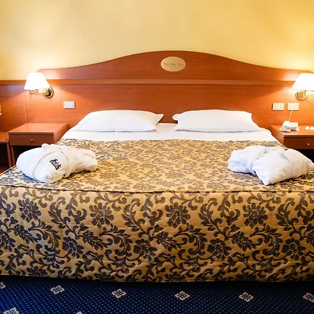 Hotel Novo Rossi 3*