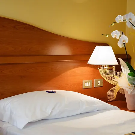 Novo Rossi 3* Verona