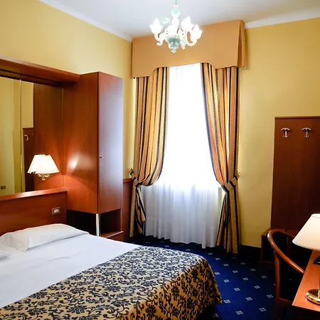 Hotel Novo Rossi 3*