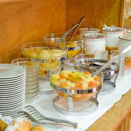 Hotel Novo Rossi 3*