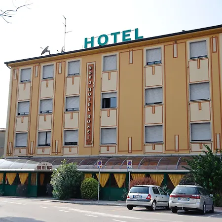 Novo Rossi Hotel 3*