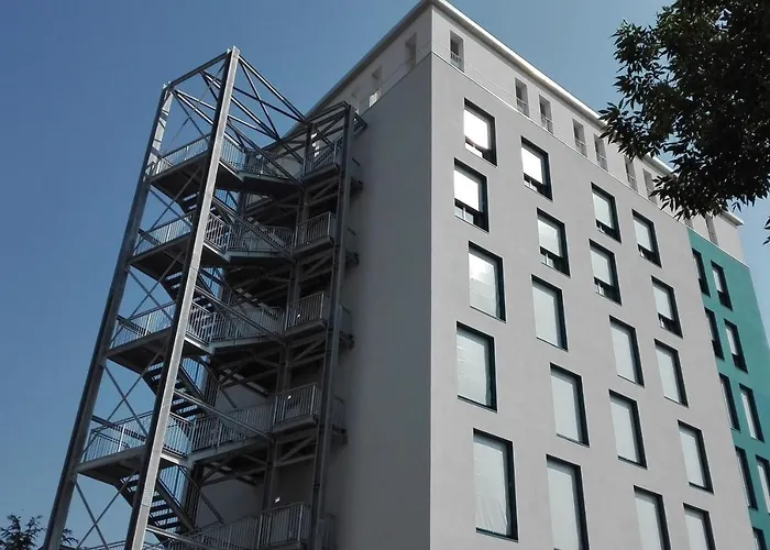 노보 로시 3* 베로나