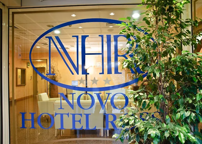 노보 로시 호텔