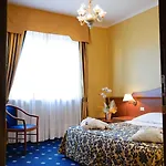 Novo Rossi Отель 3*