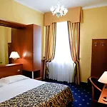 Отель Novo Rossi 3*