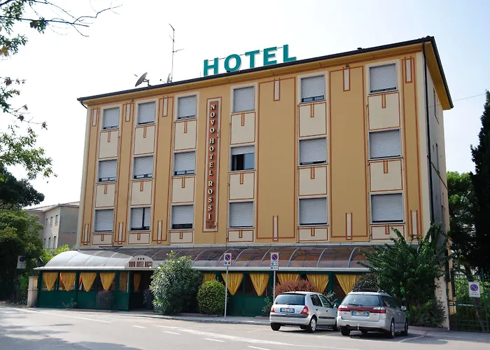 Novo Rossi Hotel 3*